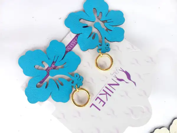 ARETES CAYENAS